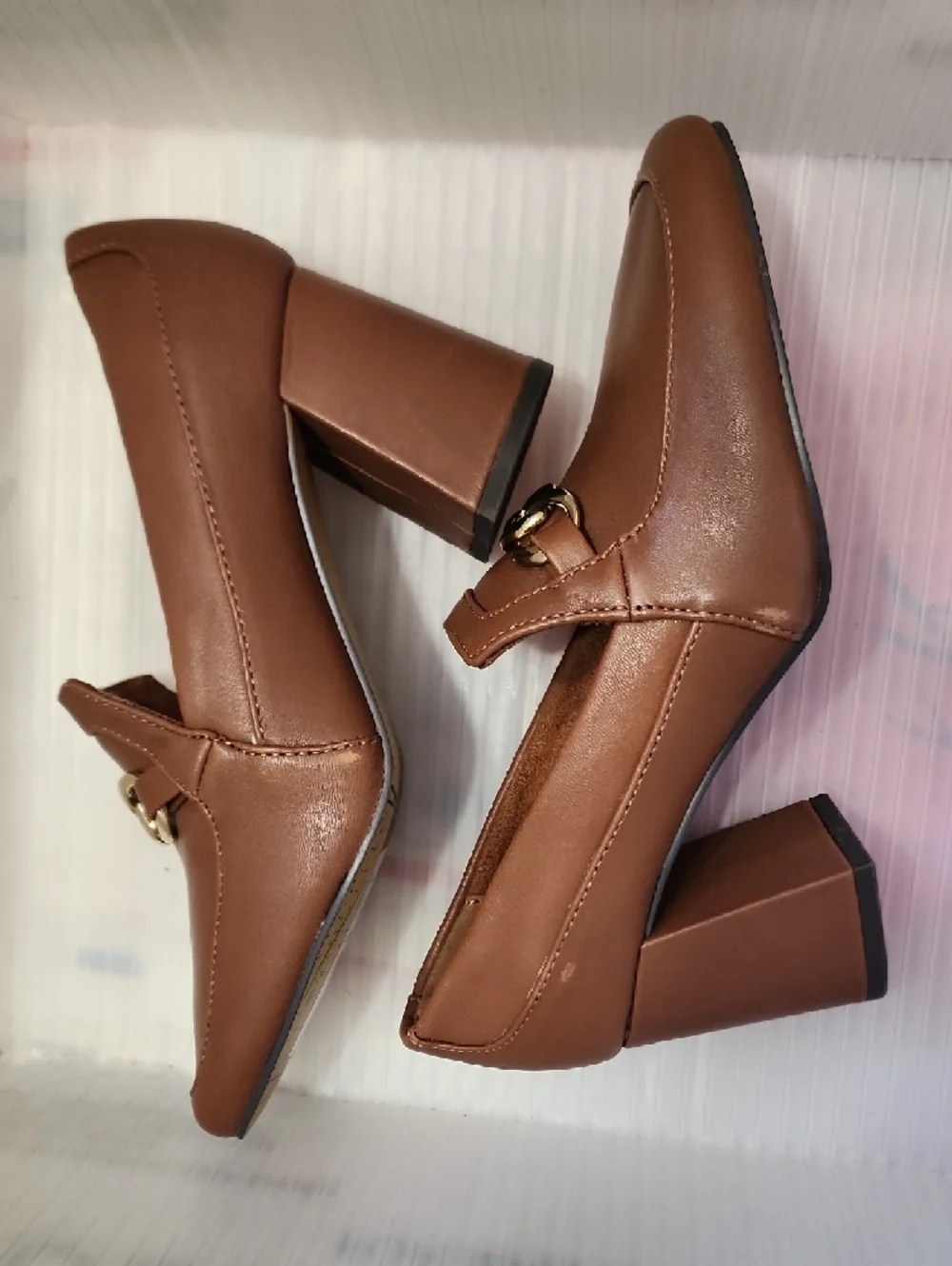 $125 Bella Vita Brown Chain-Detail Leather Loafers - Picture 2 of 8